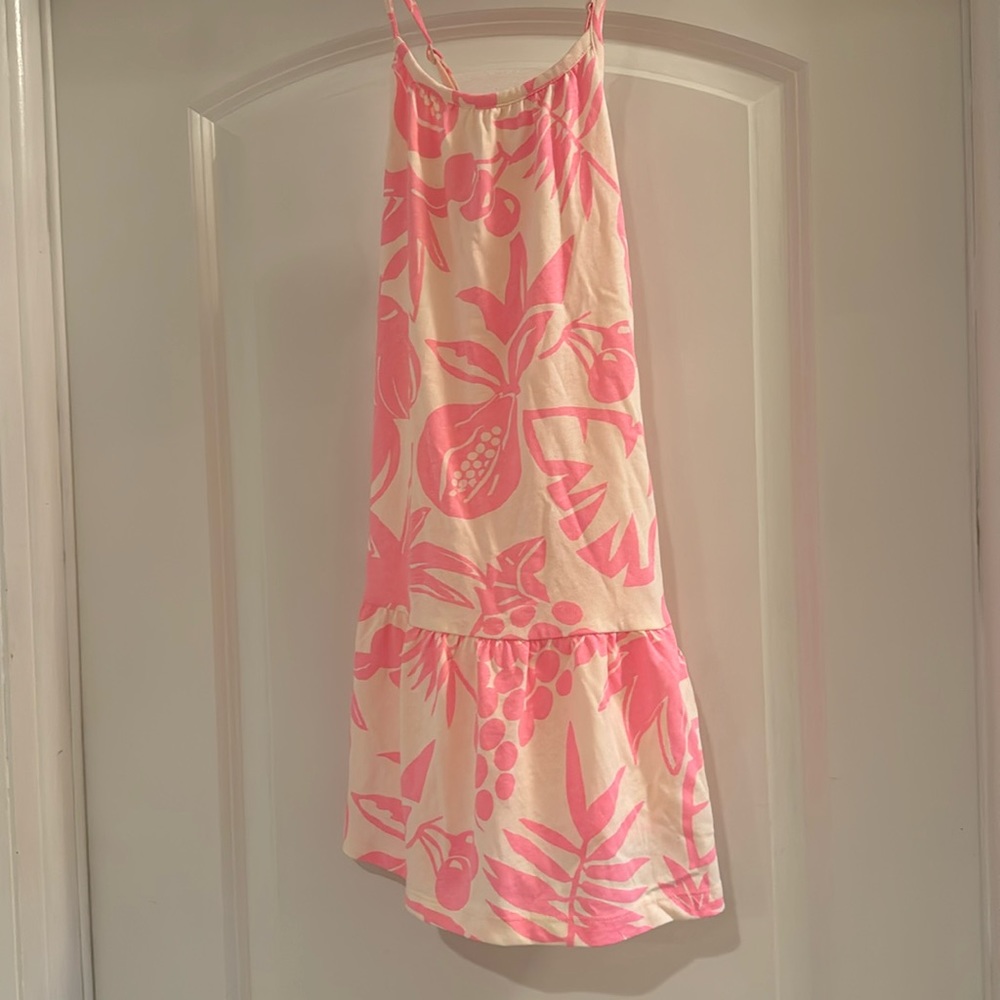 Adorable girl’s sundress, perfect for vacation!